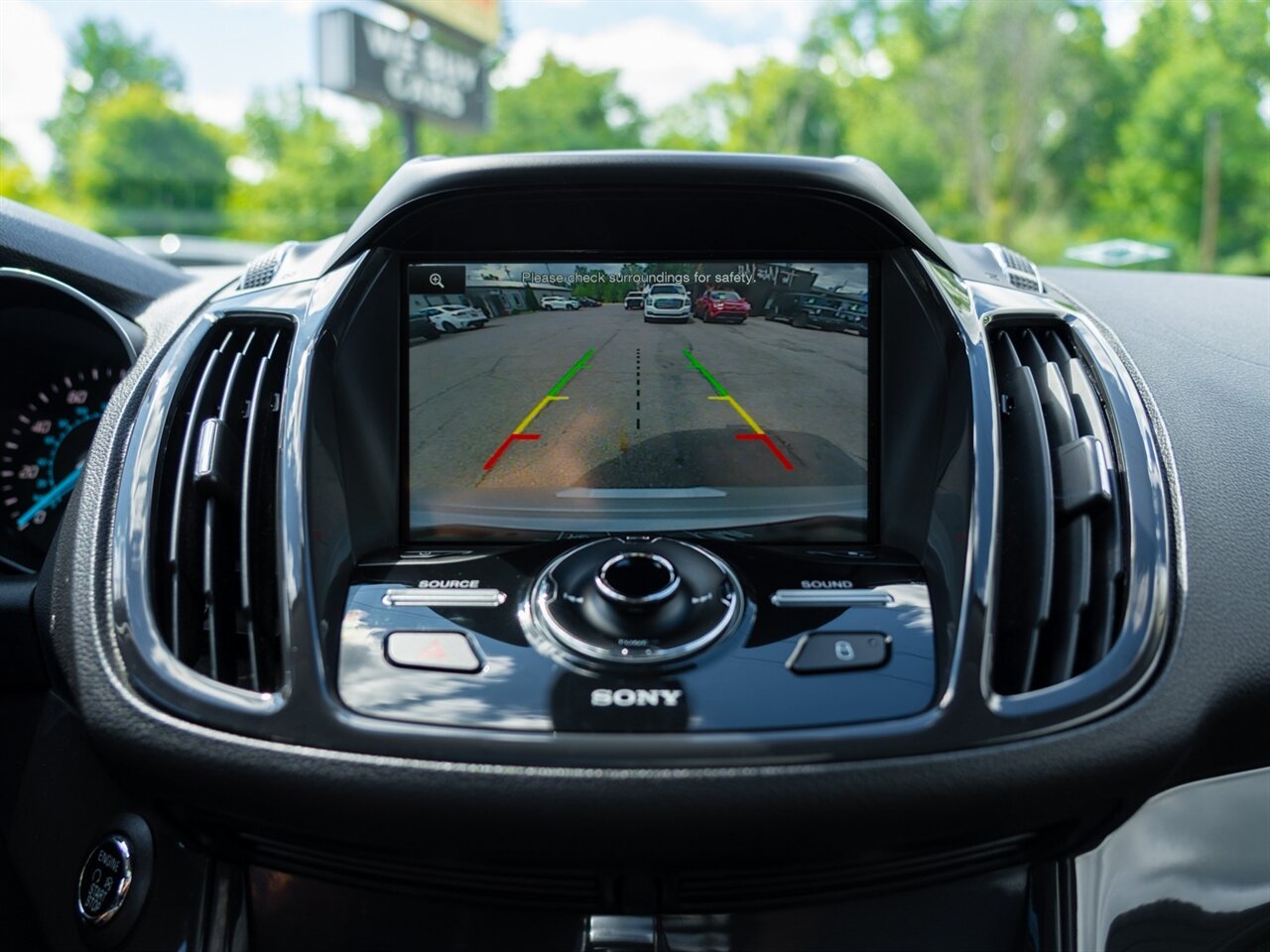2015 Ford Escape Titanium photo 24