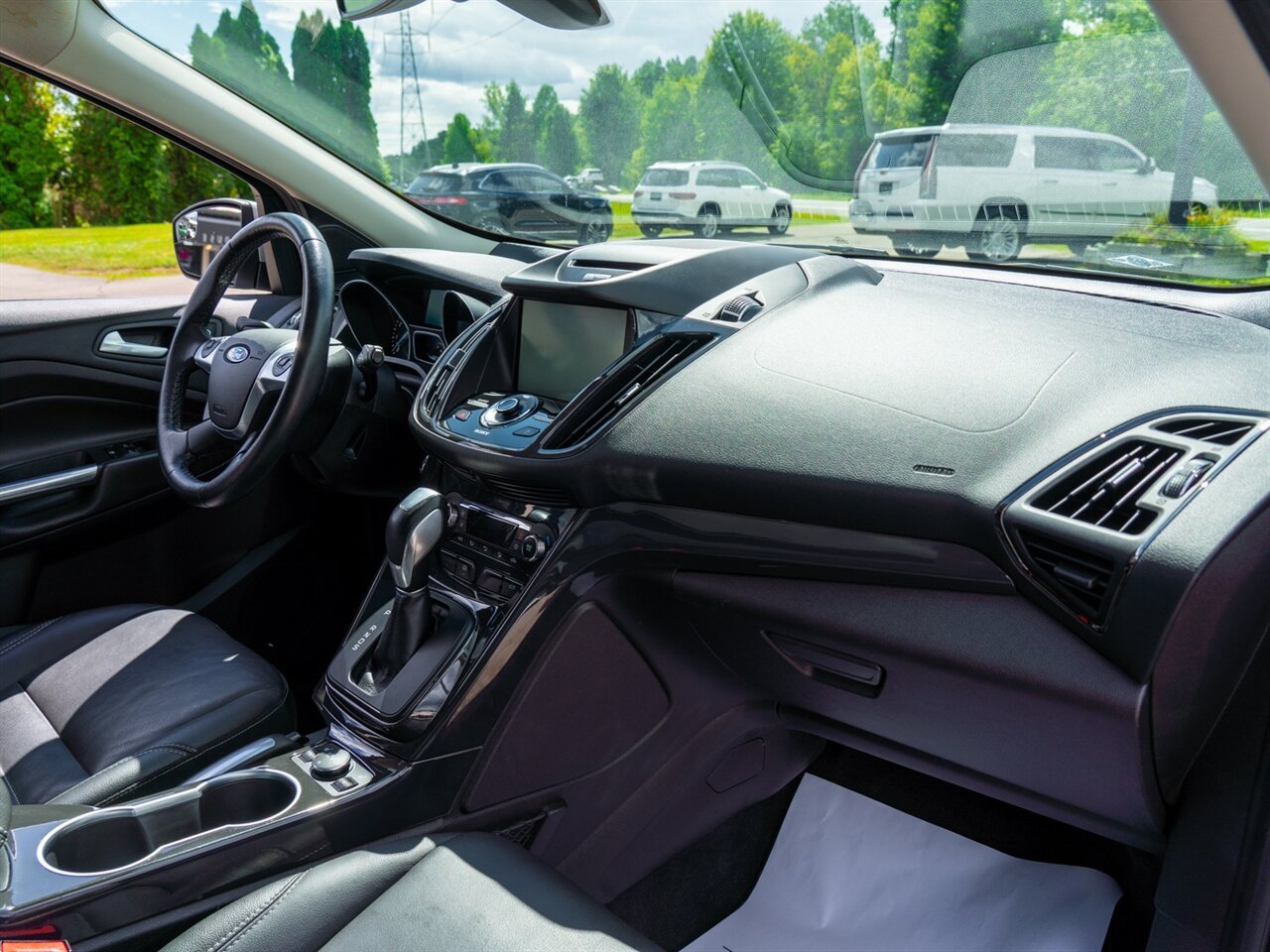 2015 Ford Escape Titanium photo 13