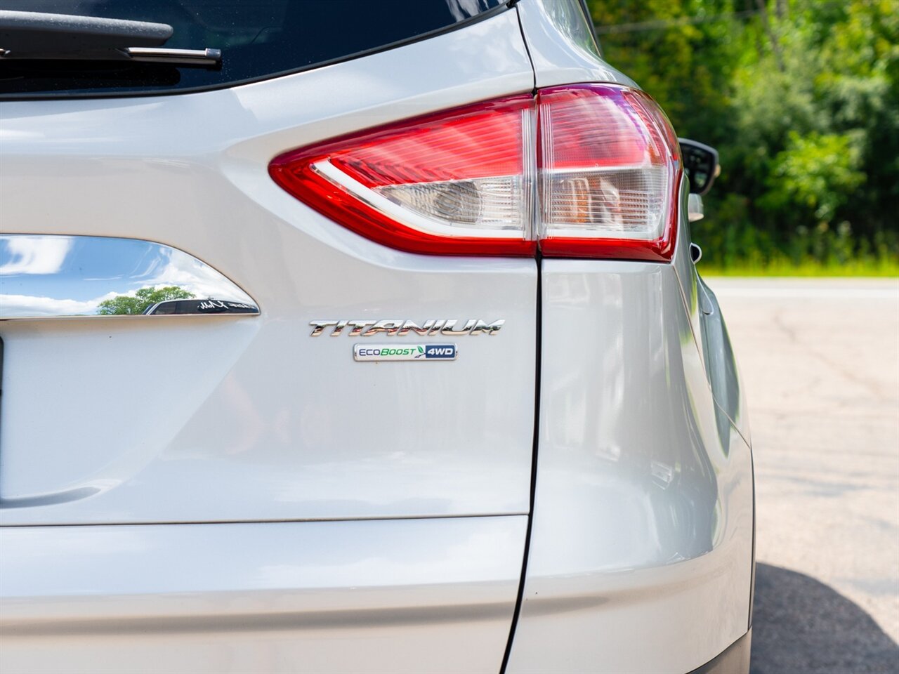 2015 Ford Escape Titanium photo 5