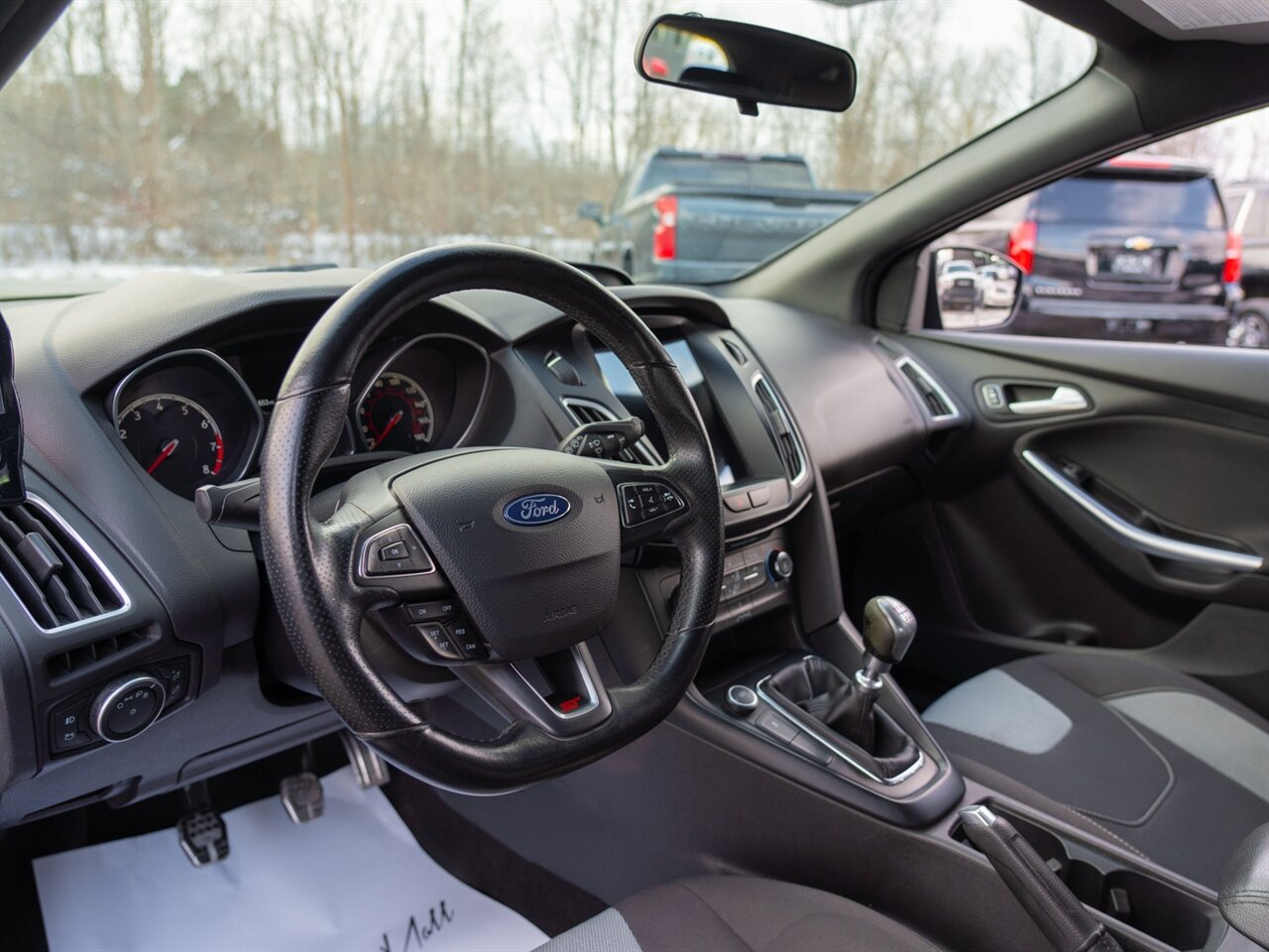 2017 Ford Focus ST   - Photo 15 - Washington, MI 48094