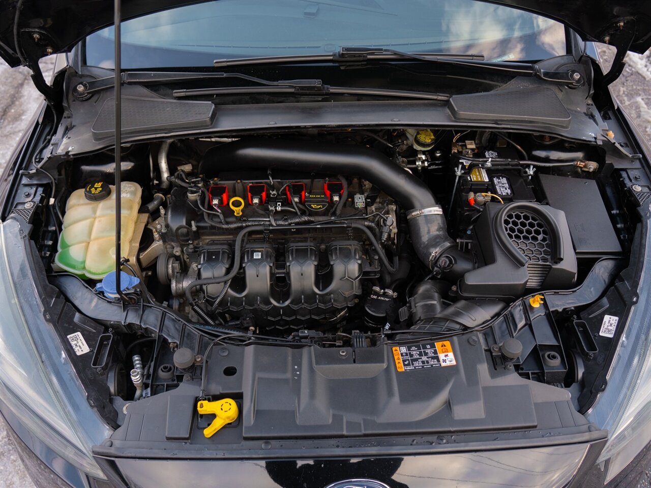 2017 Ford Focus ST   - Photo 10 - Washington, MI 48094