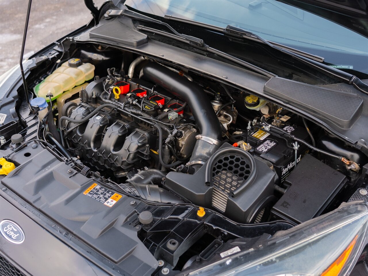 2017 Ford Focus ST   - Photo 11 - Washington, MI 48094