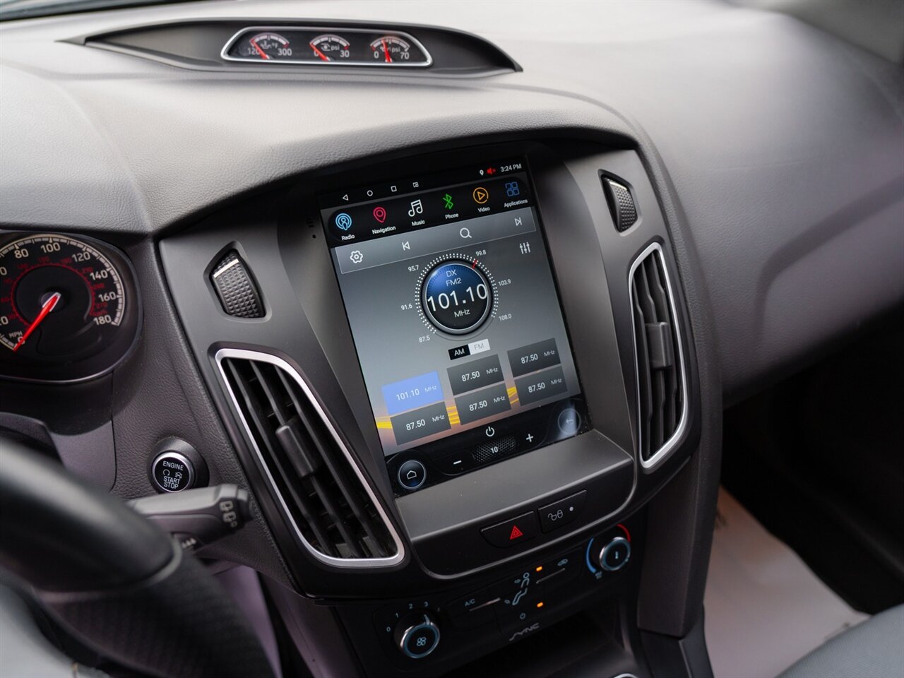 2017 Ford Focus ST   - Photo 29 - Washington, MI 48094