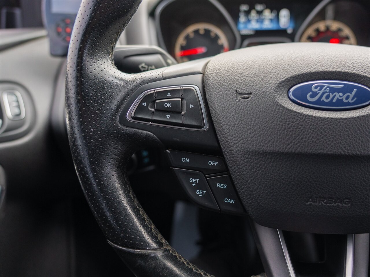 2017 Ford Focus ST   - Photo 24 - Washington, MI 48094