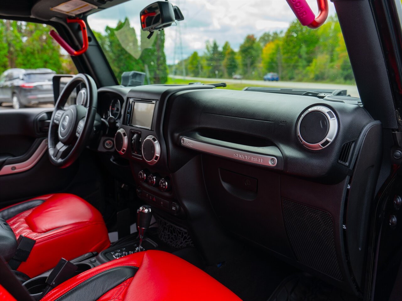 2016 Jeep Wrangler Unlimited Rubicon   - Photo 16 - Washington, MI 48094