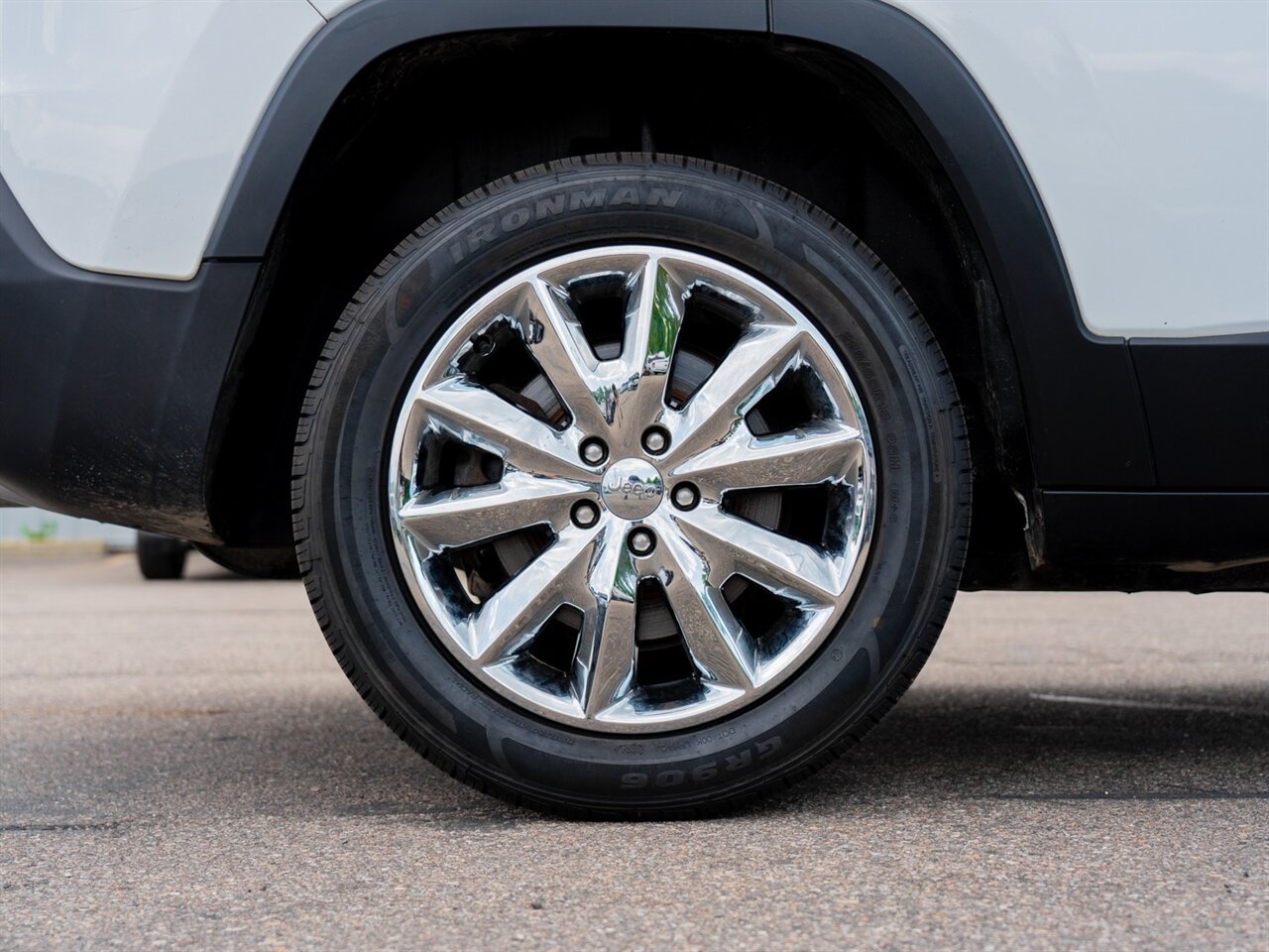 2014 Jeep Cherokee Limited - Photo 44 - Washington, MI 48094