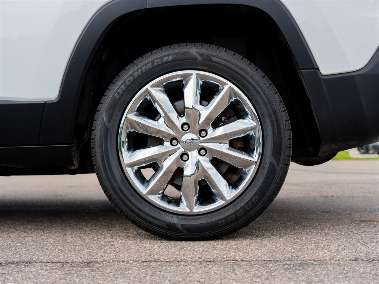 2014 Jeep Cherokee Limited - Photo 45 - Washington, MI 48094
