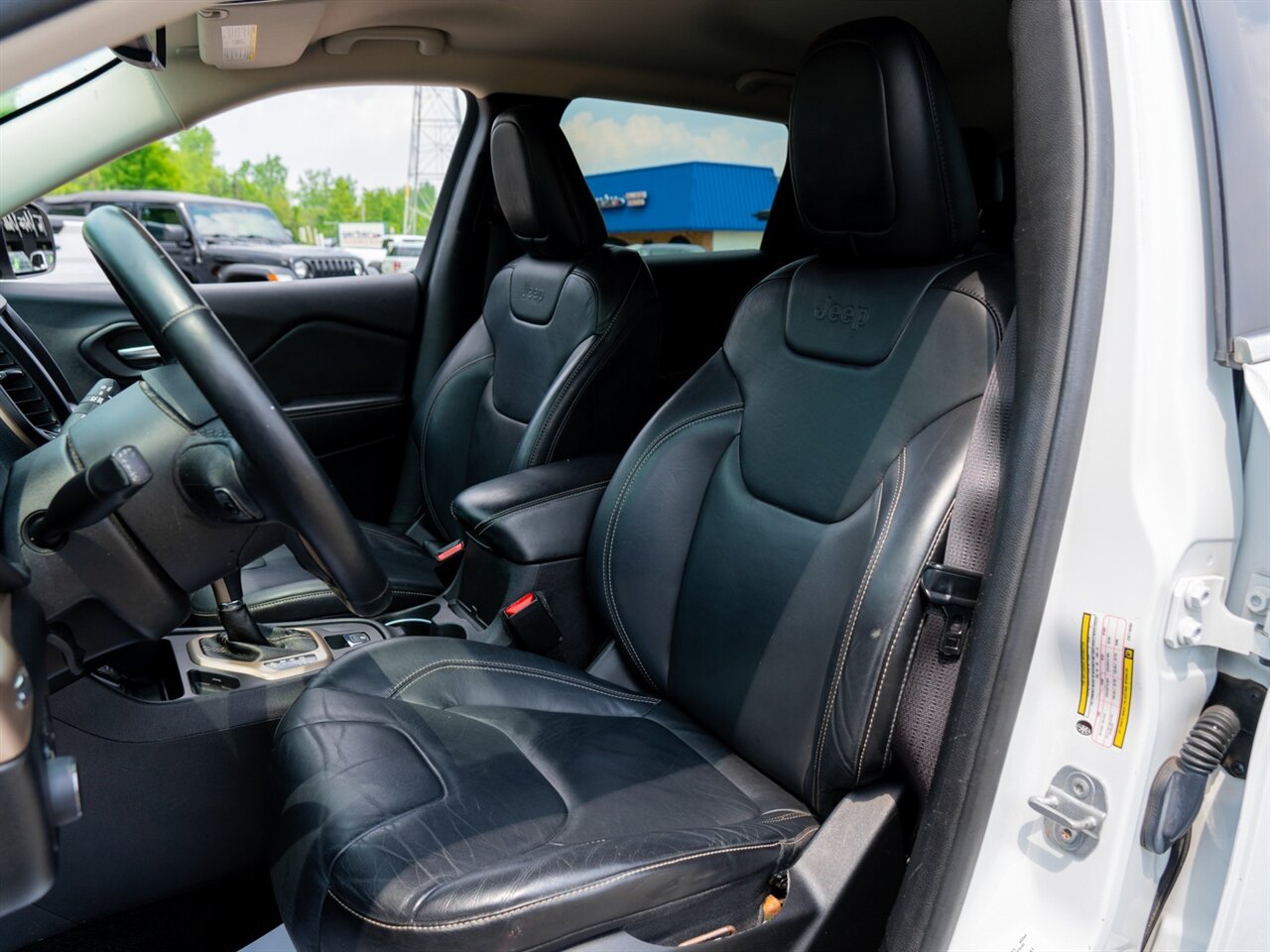 2014 Jeep Cherokee Limited - Photo 16 - Washington, MI 48094