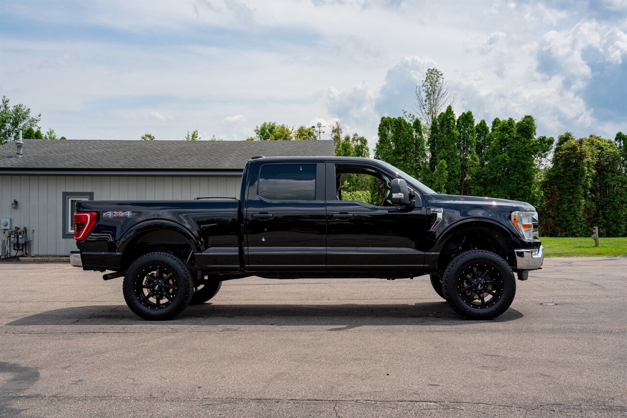 2021 Ford F-150 XLT   - Photo 4 - Washington, MI 48094