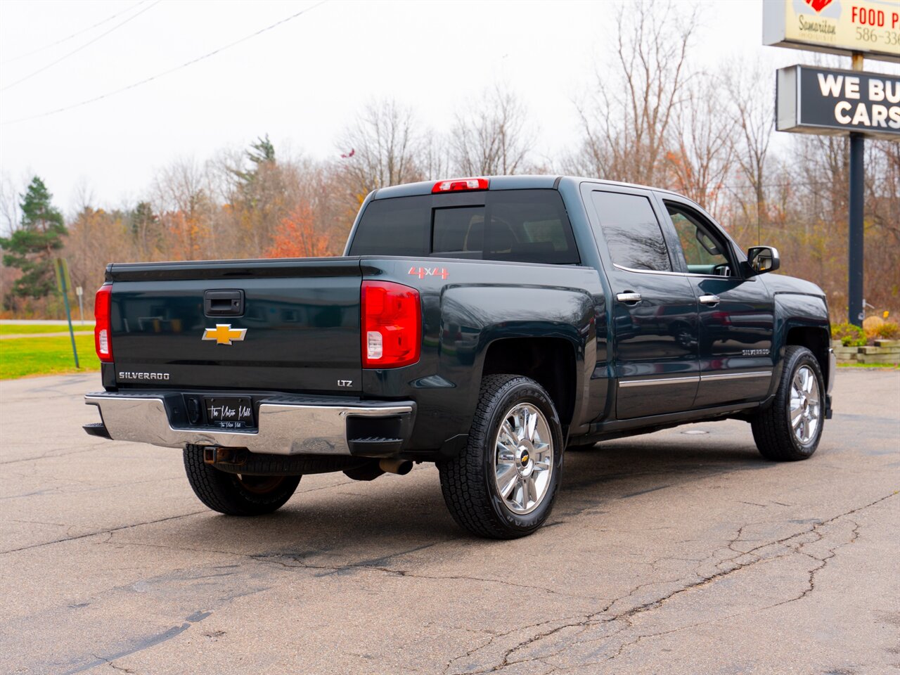 2018 Chevrolet Silverado 1500 LTZ   - Photo 5 - Washington, MI 48094