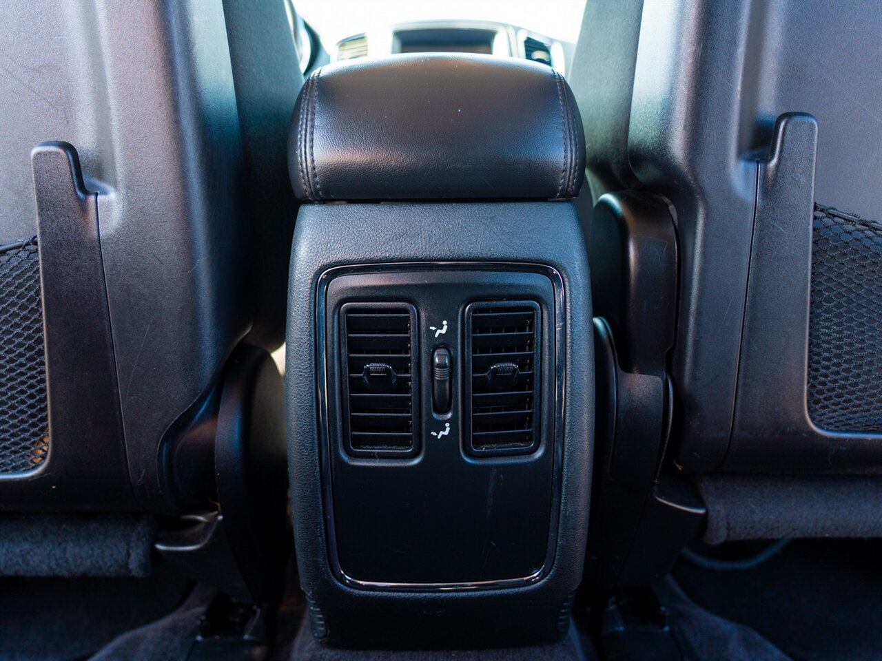 2016 Dodge Durango SXT - Photo 23 - Washington, MI 48094