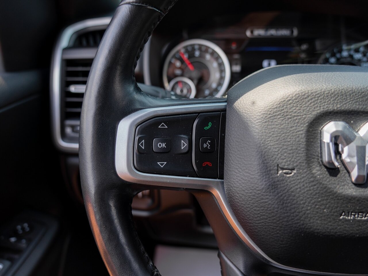 2020 RAM 1500 Big Horn - Photo 32 - Washington, MI 48094