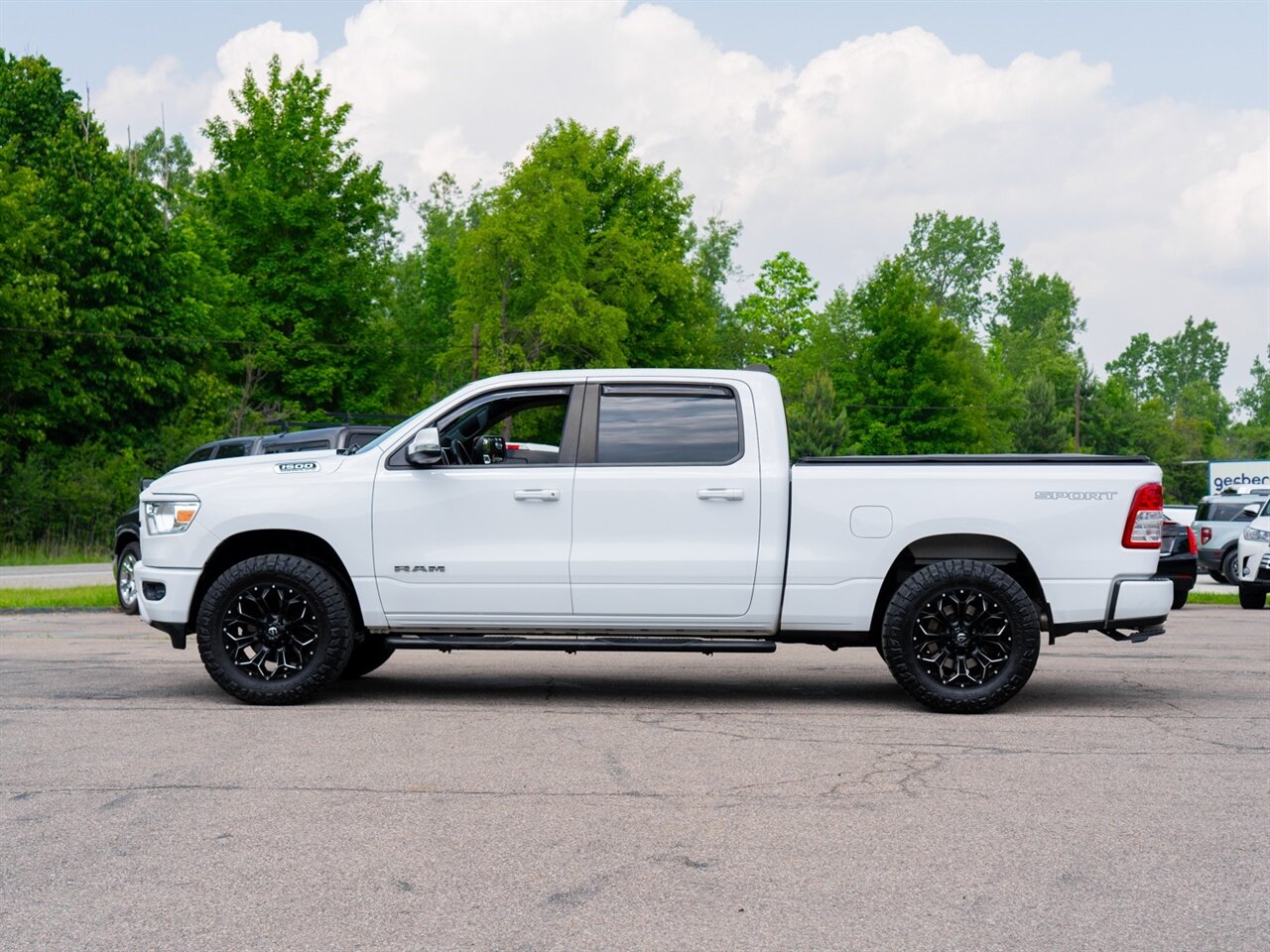 2020 RAM 1500 Big Horn - Photo 8 - Washington, MI 48094
