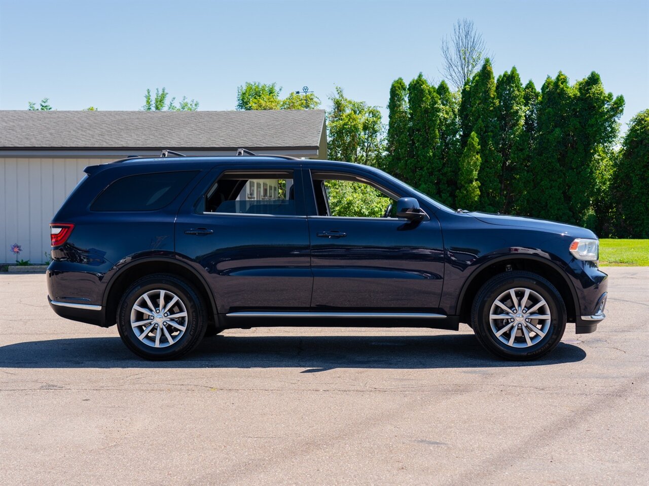2018 Dodge Durango SXT Plus   - Photo 4 - Washington, MI 48094