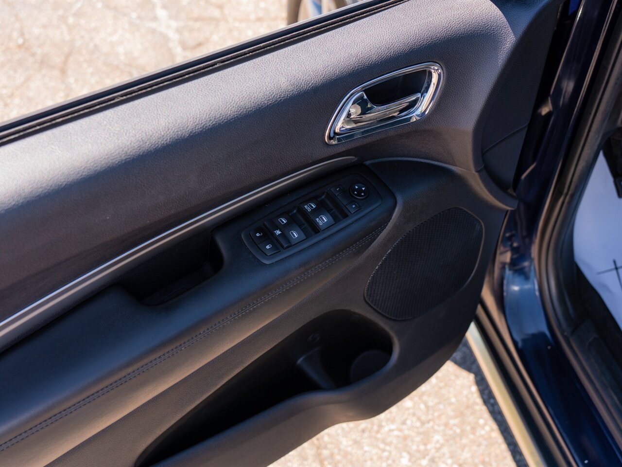 2018 Dodge Durango SXT Plus   - Photo 13 - Washington, MI 48094