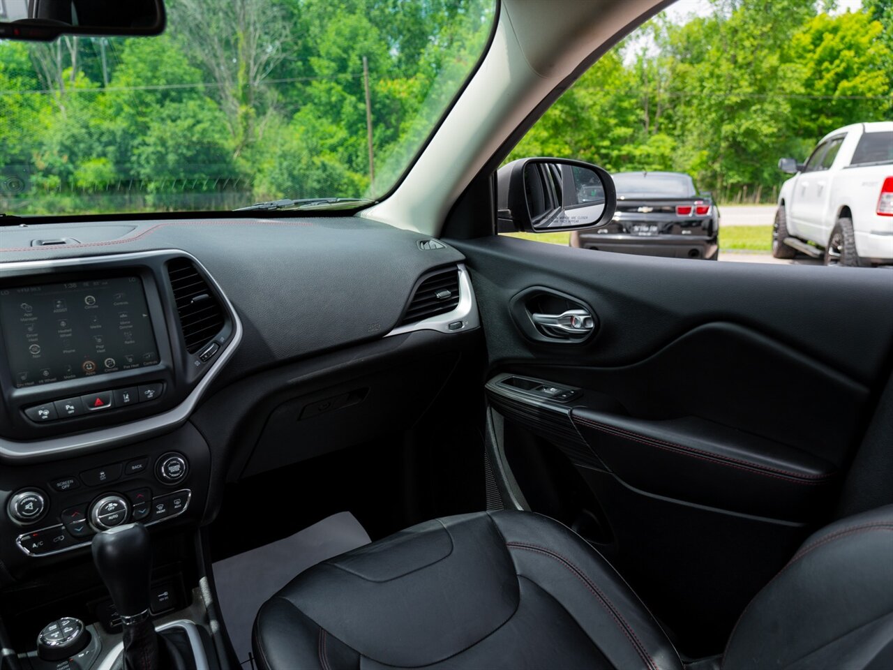 2014 Jeep Cherokee Trailhawk   - Photo 28 - Washington, MI 48094