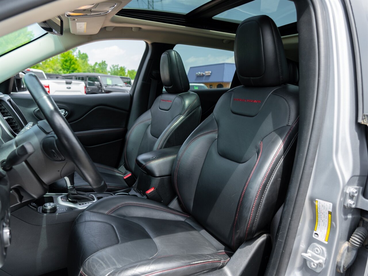 2014 Jeep Cherokee Trailhawk   - Photo 19 - Washington, MI 48094