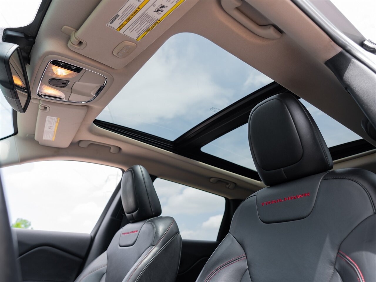 2014 Jeep Cherokee Trailhawk   - Photo 46 - Washington, MI 48094