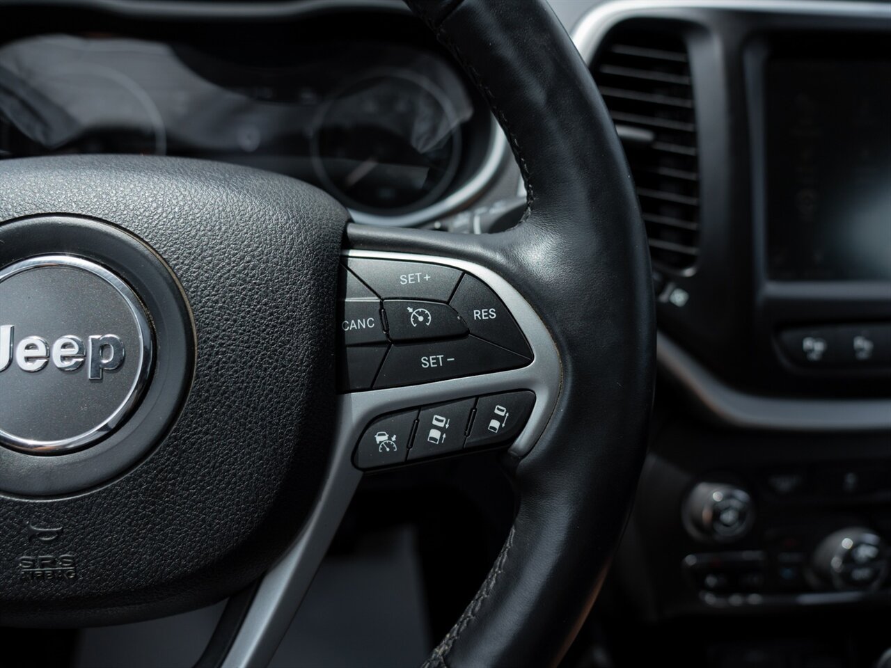 2014 Jeep Cherokee Trailhawk   - Photo 31 - Washington, MI 48094