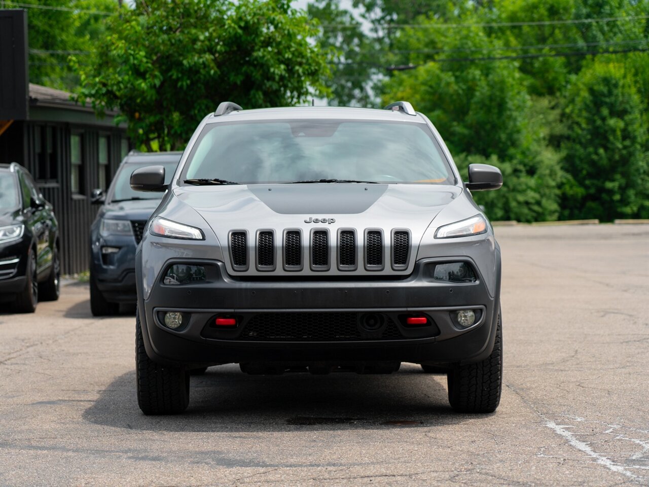 2014 Jeep Cherokee Trailhawk   - Photo 2 - Washington, MI 48094