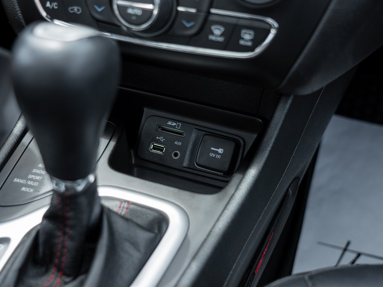 2014 Jeep Cherokee Trailhawk   - Photo 41 - Washington, MI 48094