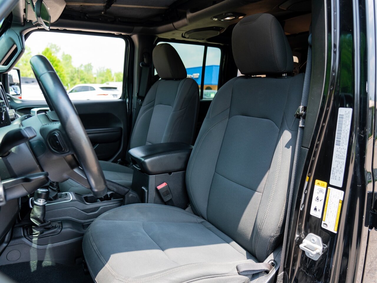 2018 Jeep Wrangler Unlimited Sport - Photo 16 - Washington, MI 48094