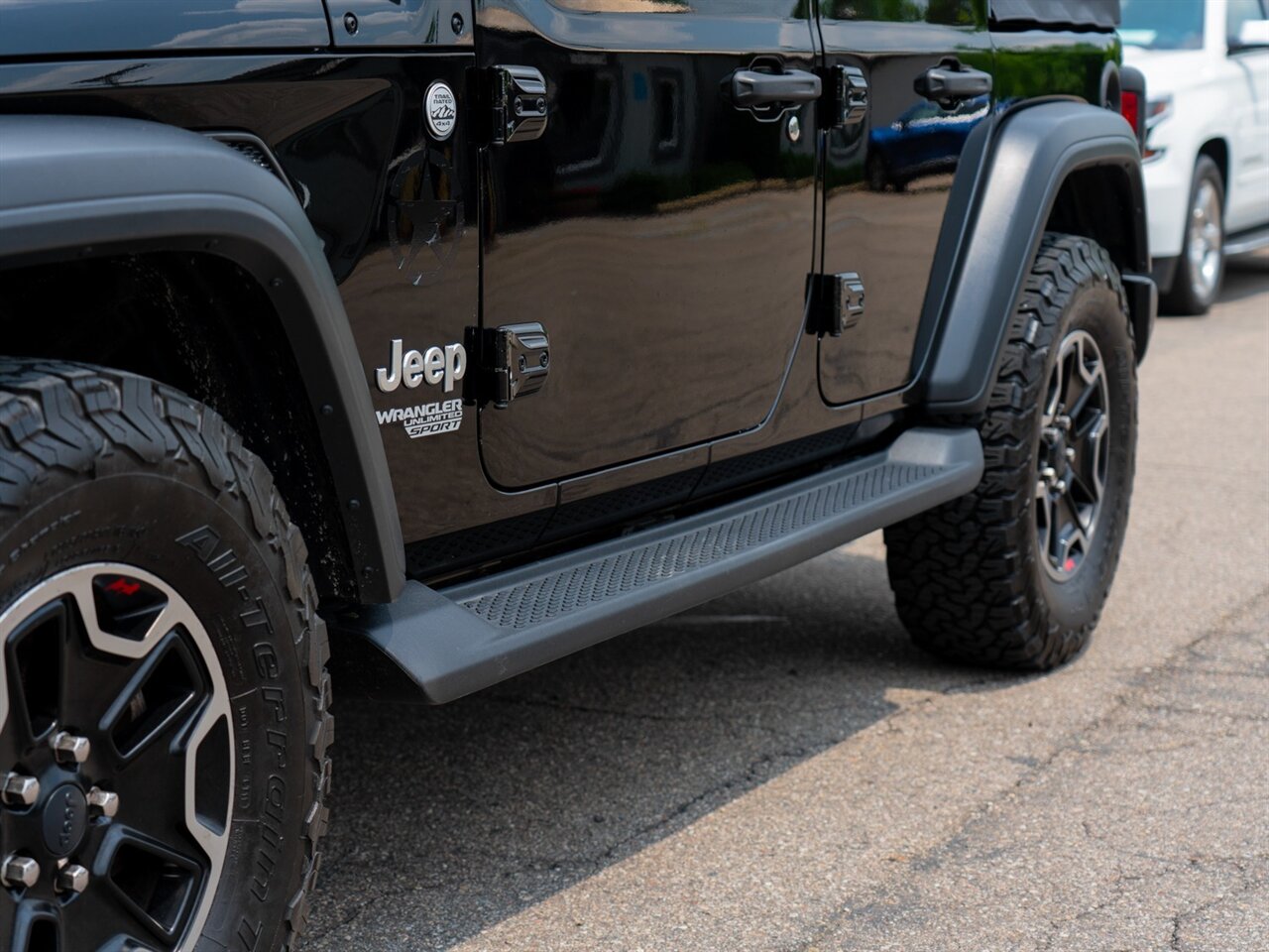 2018 Jeep Wrangler Unlimited Sport - Photo 11 - Washington, MI 48094