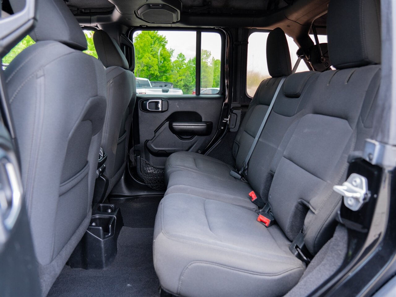2018 Jeep Wrangler Unlimited Sport - Photo 21 - Washington, MI 48094