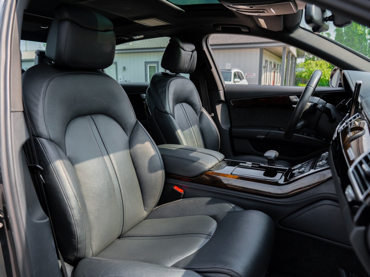 2015 Audi A8 3.0T quattro LWB - Photo 18 - Washington, MI 48094
