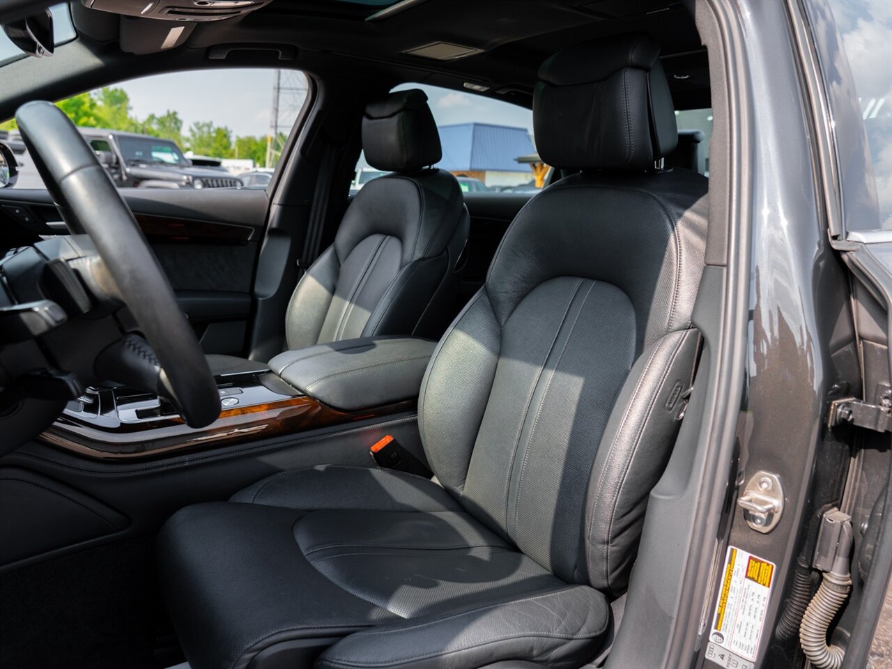 2015 Audi A8 3.0T quattro LWB - Photo 15 - Washington, MI 48094