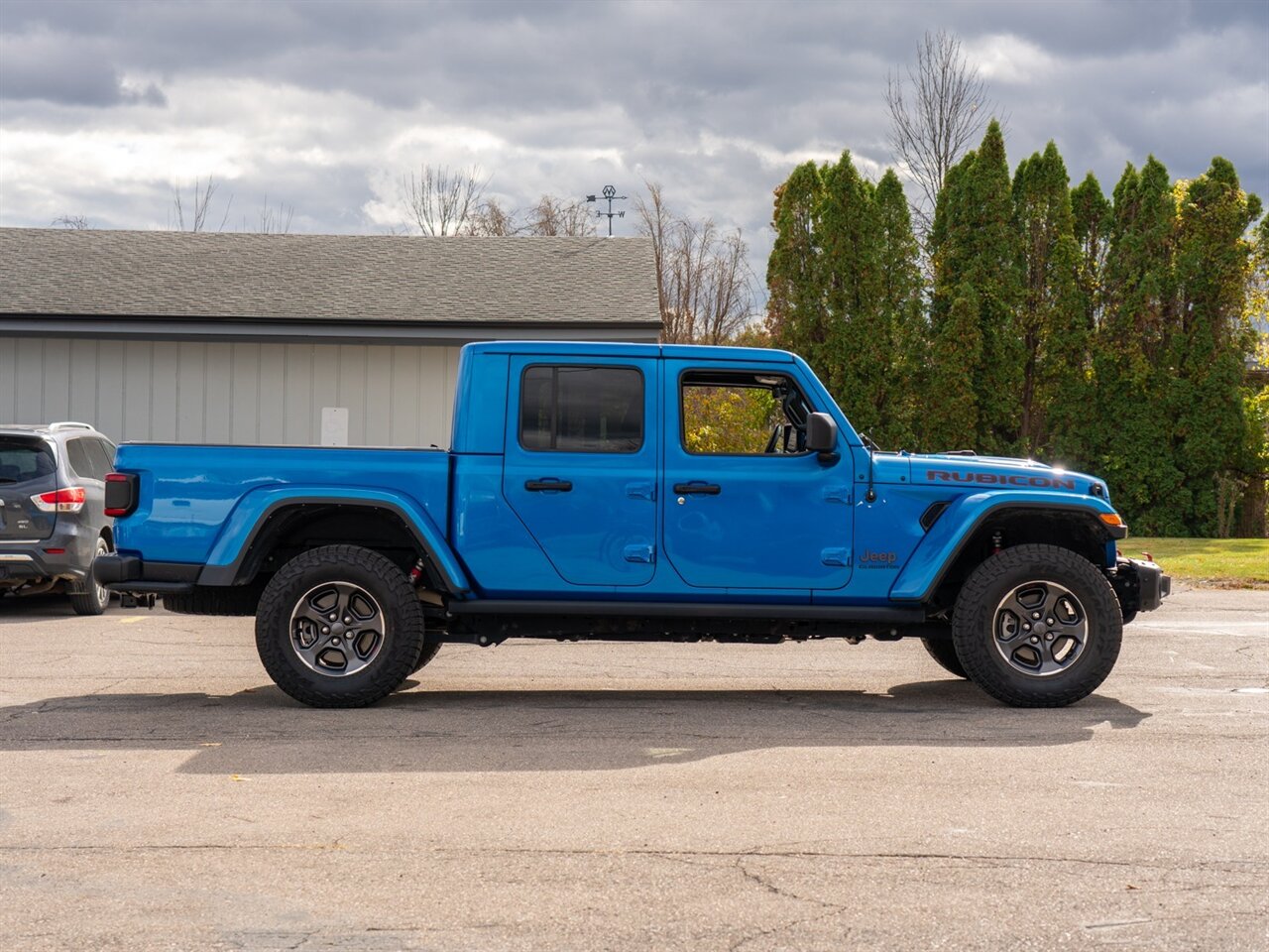 2021 Jeep Gladiator Rubicon photo 2