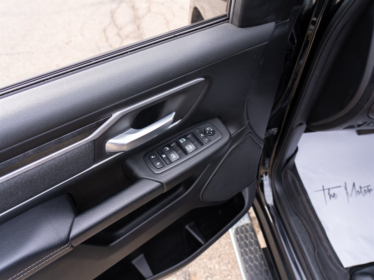 2020 RAM 1500 Big Horn   - Photo 18 - Washington, MI 48094