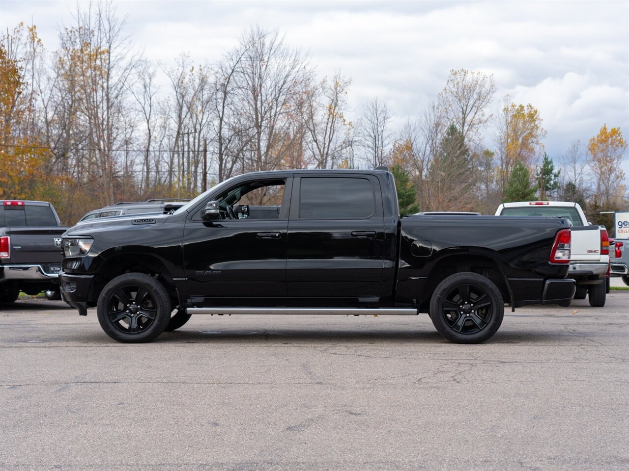 2020 RAM 1500 Big Horn   - Photo 8 - Washington, MI 48094