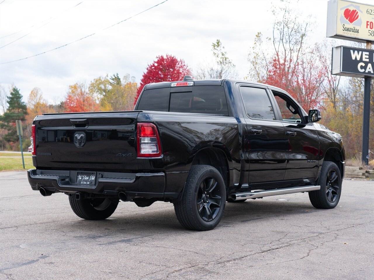 2020 RAM 1500 Big Horn   - Photo 5 - Washington, MI 48094