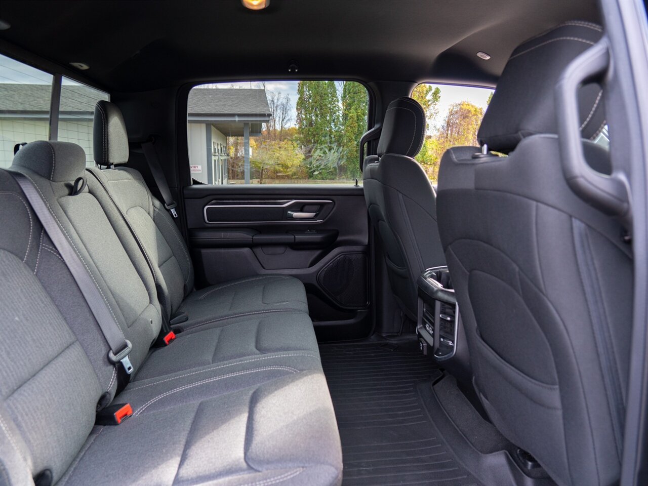 2020 RAM 1500 Big Horn   - Photo 24 - Washington, MI 48094