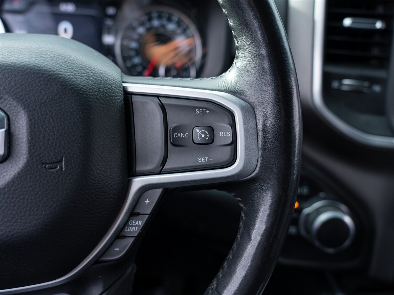 2020 RAM 1500 Big Horn   - Photo 32 - Washington, MI 48094