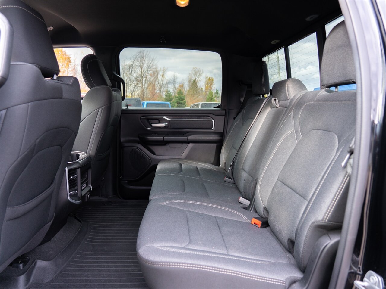 2020 RAM 1500 Big Horn   - Photo 25 - Washington, MI 48094