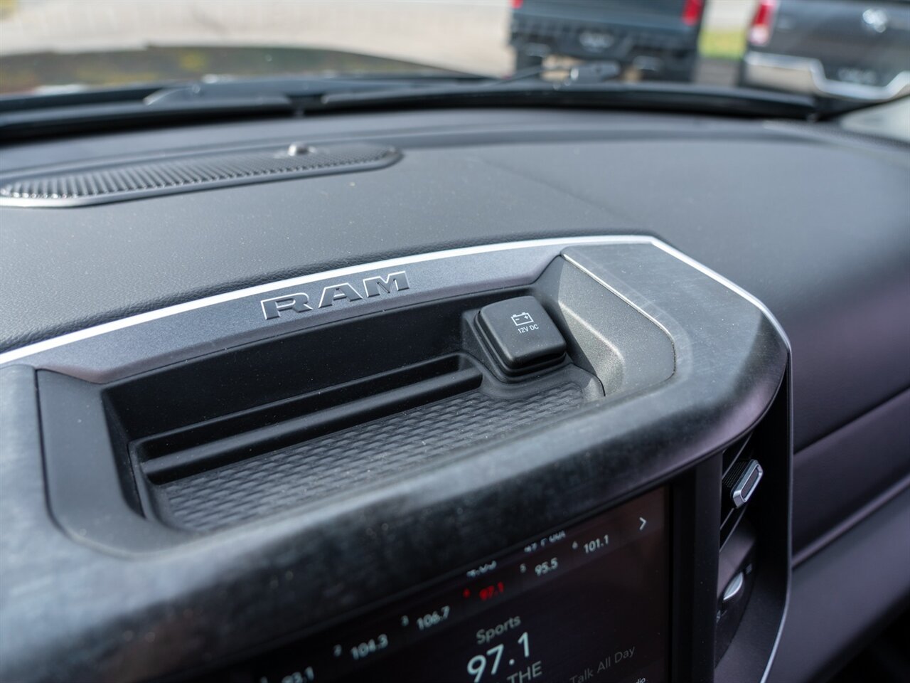 2020 RAM 1500 Big Horn   - Photo 42 - Washington, MI 48094