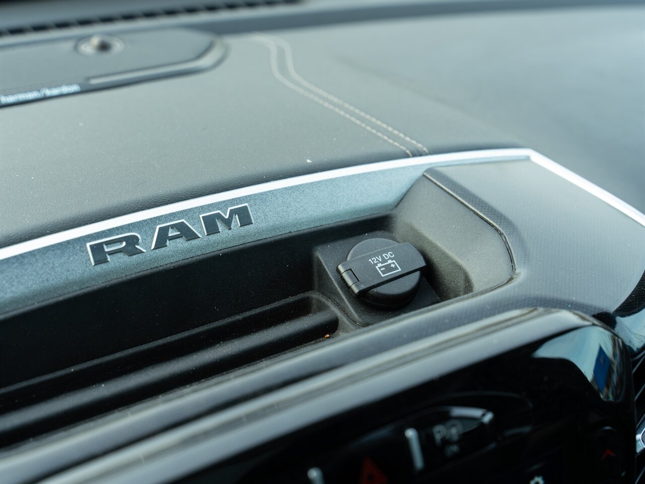 2021 RAM 1500 Laramie   - Photo 42 - Washington, MI 48094