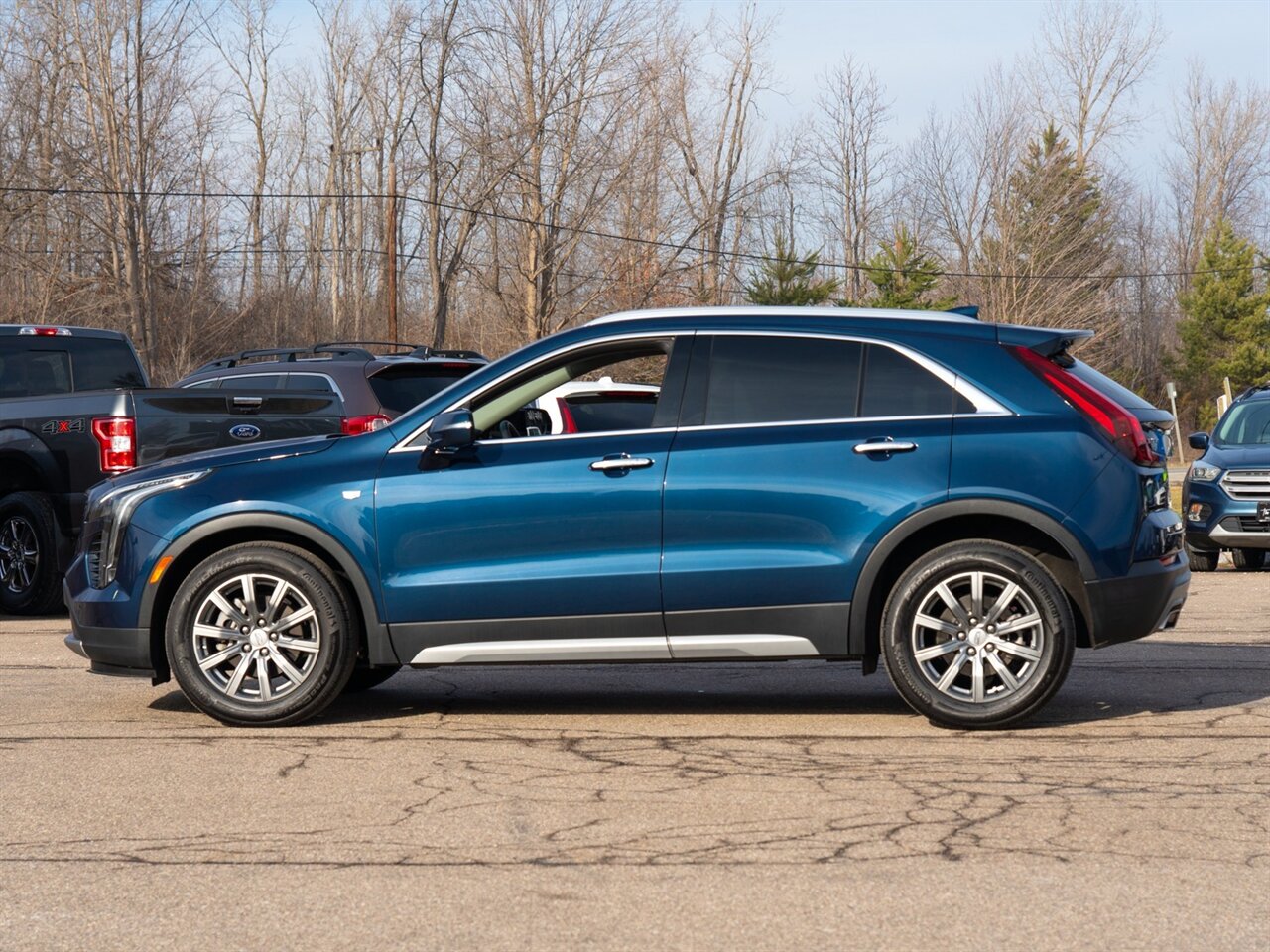 2021 Cadillac XT4 Premium Luxury   - Photo 8 - Washington, MI 48094