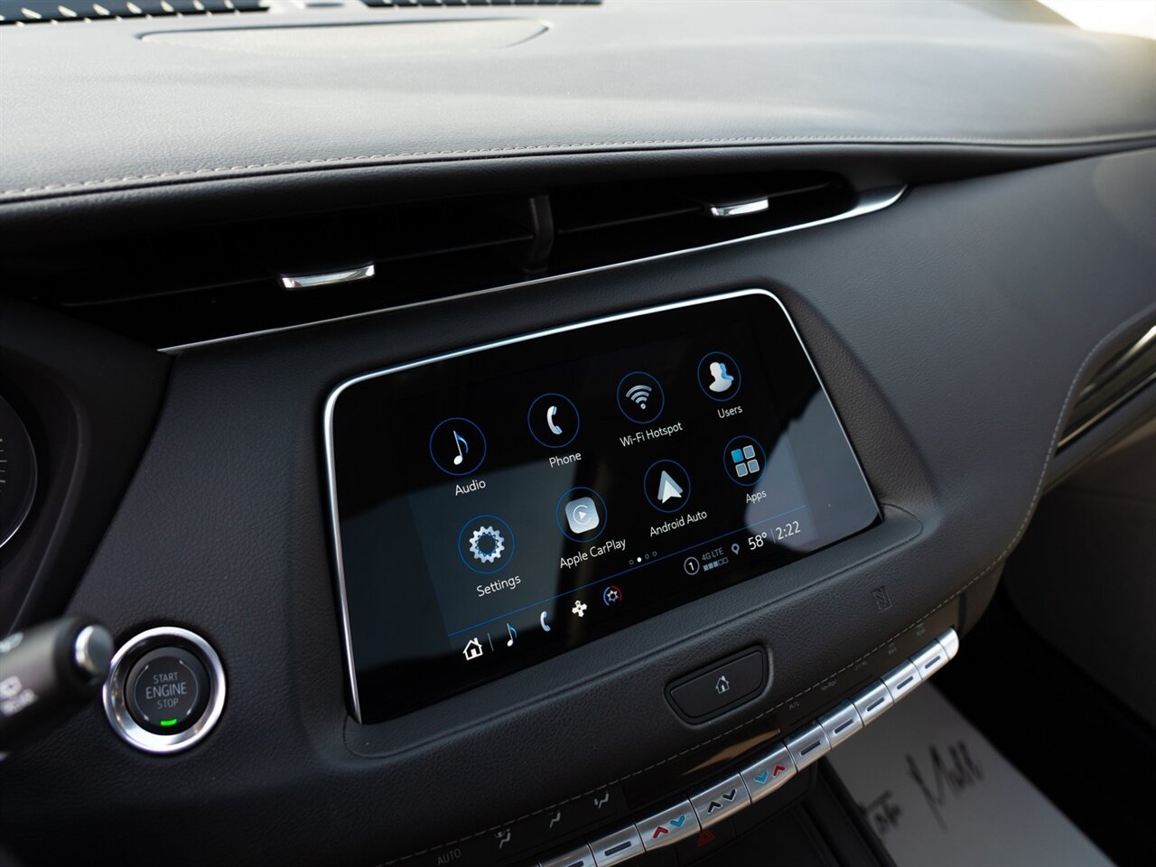 2021 Cadillac XT4 Premium Luxury   - Photo 35 - Washington, MI 48094