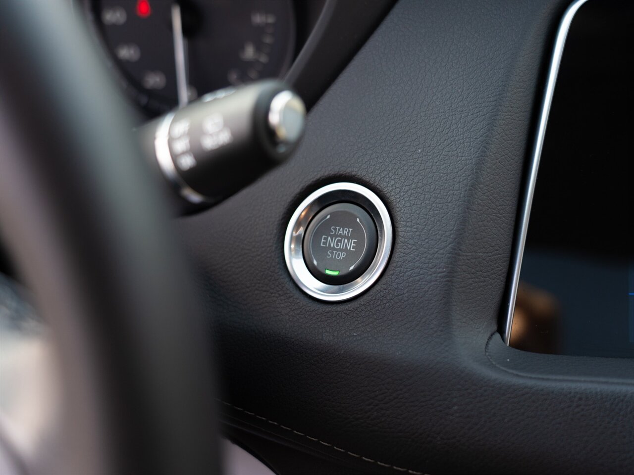 2021 Cadillac XT4 Premium Luxury   - Photo 37 - Washington, MI 48094