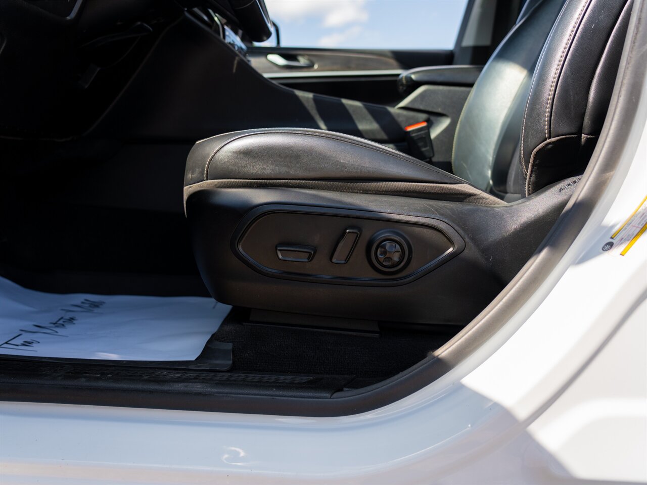 2021 Jeep Grand Cherokee L Limited   - Photo 17 - Washington, MI 48094