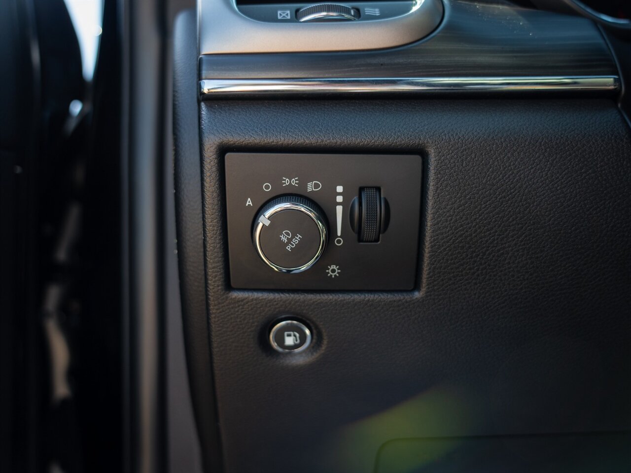 2020 Jeep Grand Cherokee Limited - Photo 37 - Washington, MI 48094