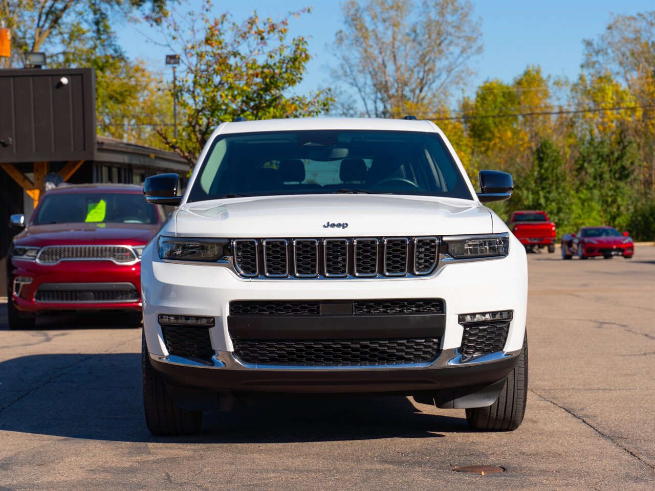 2021 Jeep Grand Cherokee L Limited   - Photo 2 - Washington, MI 48094