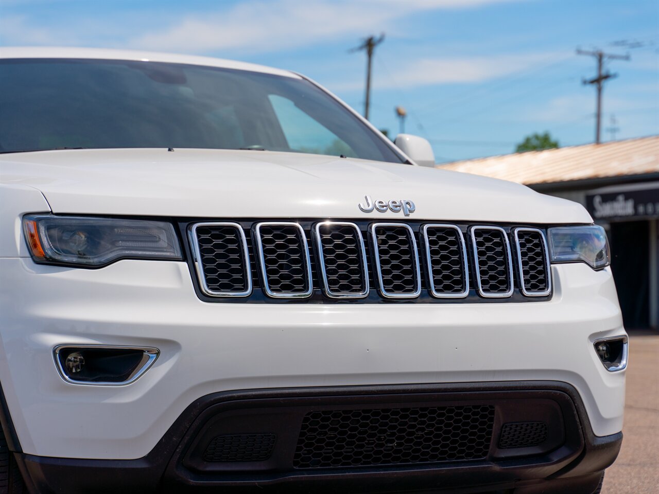 2021 Jeep Grand Cherokee Laredo X   - Photo 9 - Washington, MI 48094