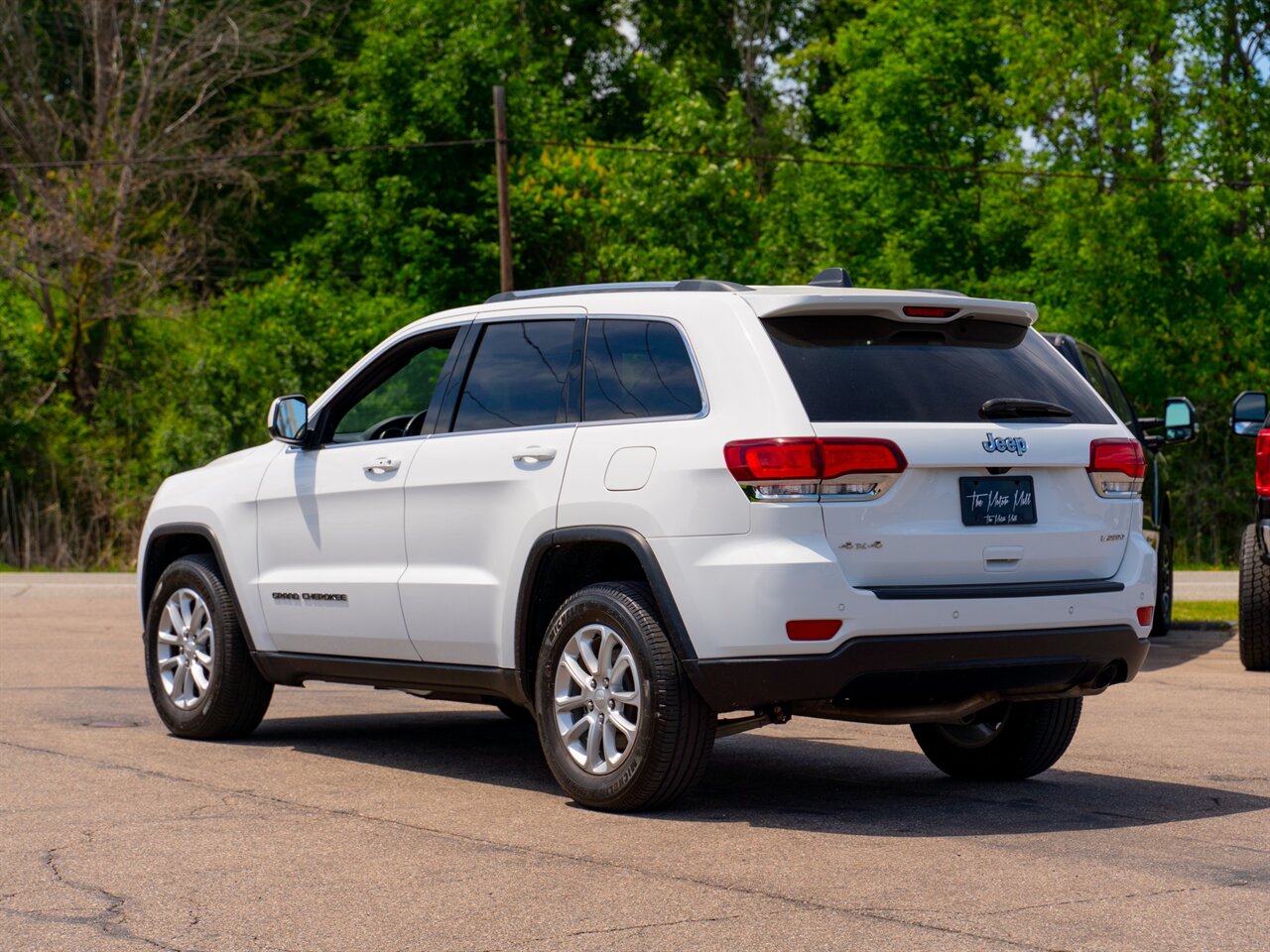 2021 Jeep Grand Cherokee Laredo X   - Photo 7 - Washington, MI 48094