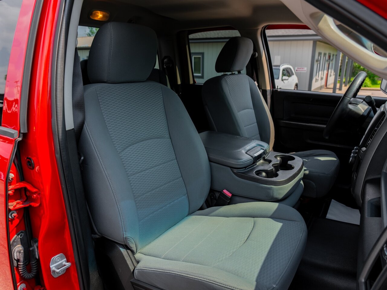 2013 RAM 1500 Tradesman - Photo 19 - Washington, MI 48094