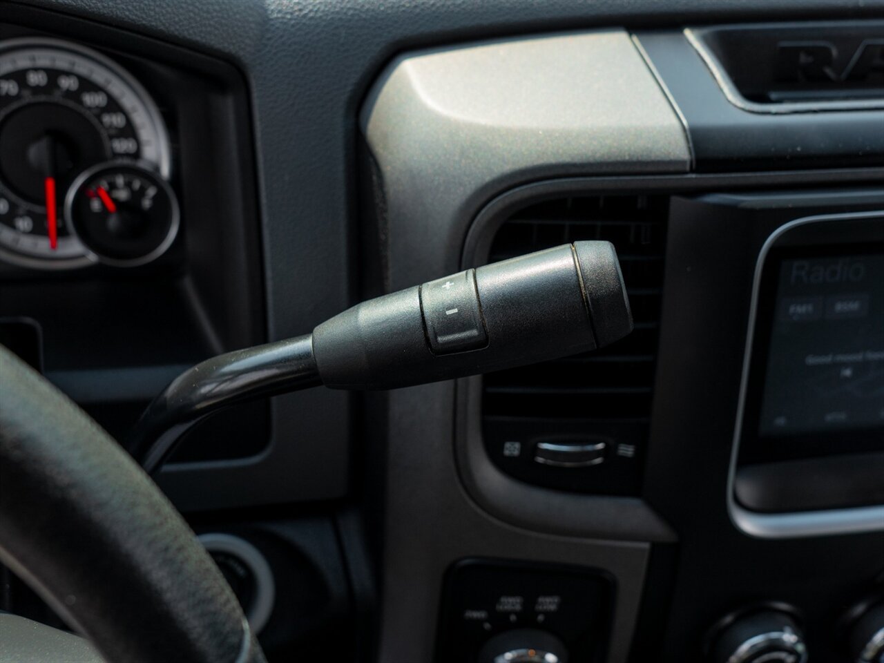 2013 RAM 1500 Tradesman - Photo 33 - Washington, MI 48094