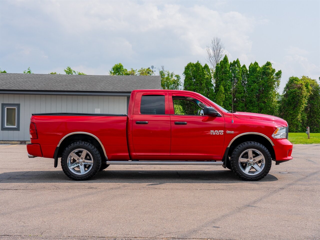 2013 RAM 1500 Tradesman - Photo 4 - Washington, MI 48094